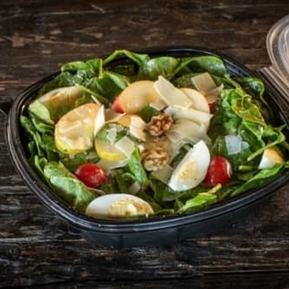 Fresh Spinach Salad: A Healthy Delight